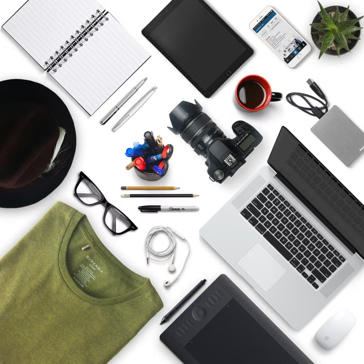 Travel electronics and accessories for customized gift projects