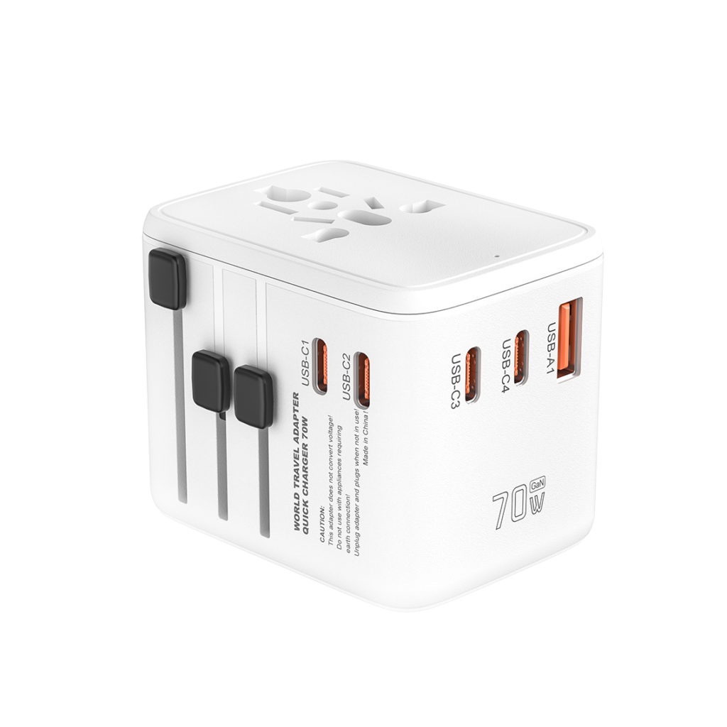 Model 908 1U4C GaN travel adapter